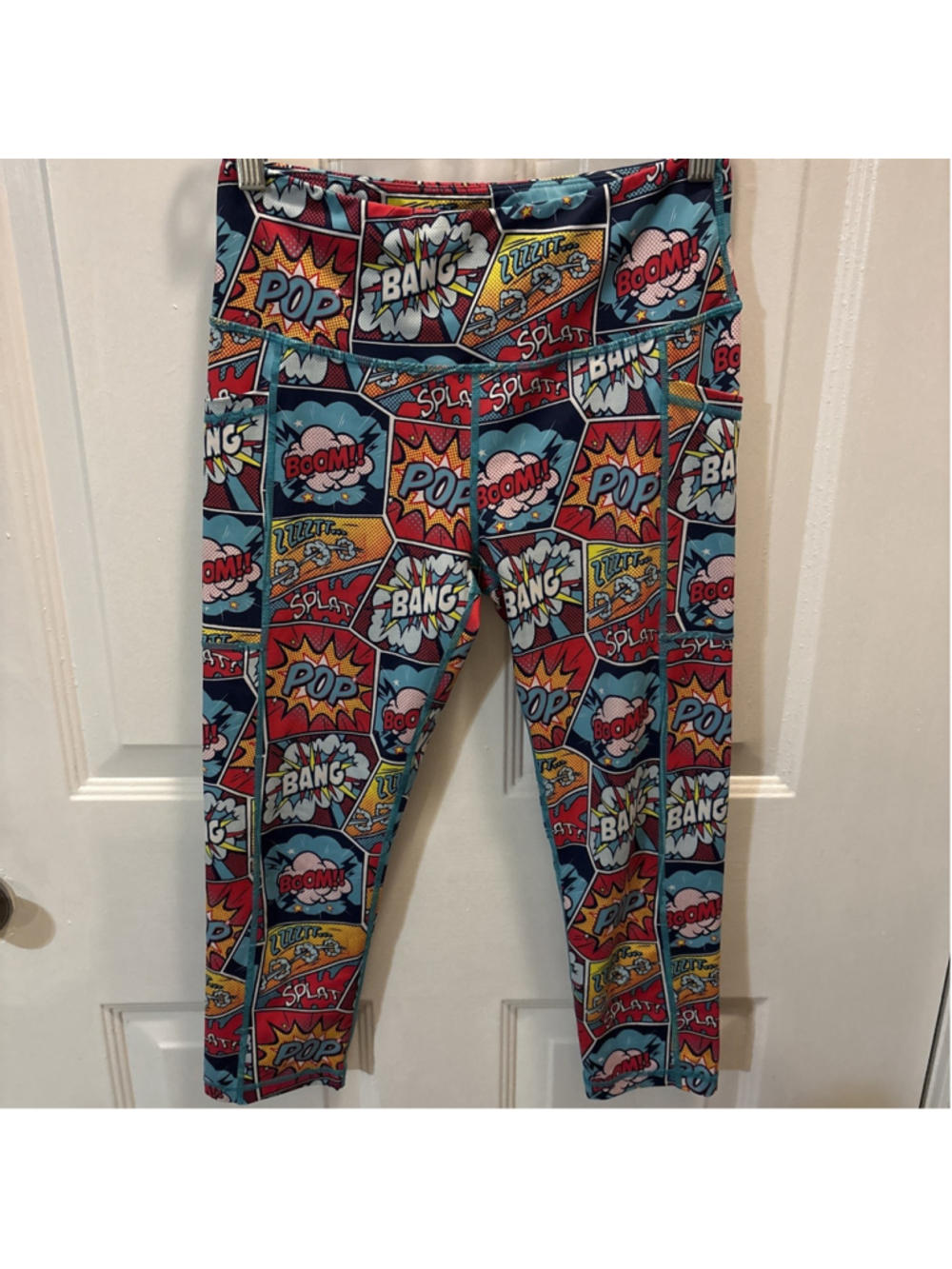 CVG Pop Art Comic Book Novelty Print Cropped Leggings Yoga W/pockets Small 1206